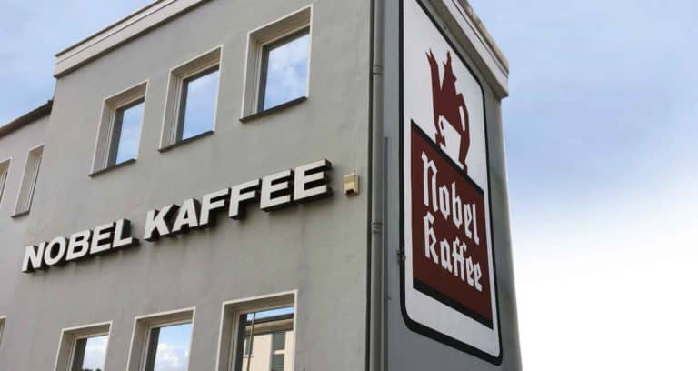 Nobel Kaffee: Schriftzug und Markenzeichen
